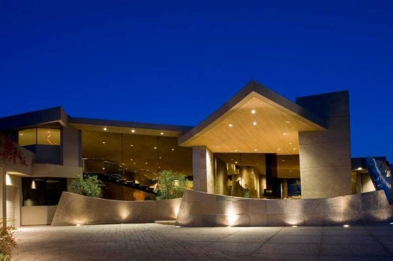 vanjska rasvjeta kuće